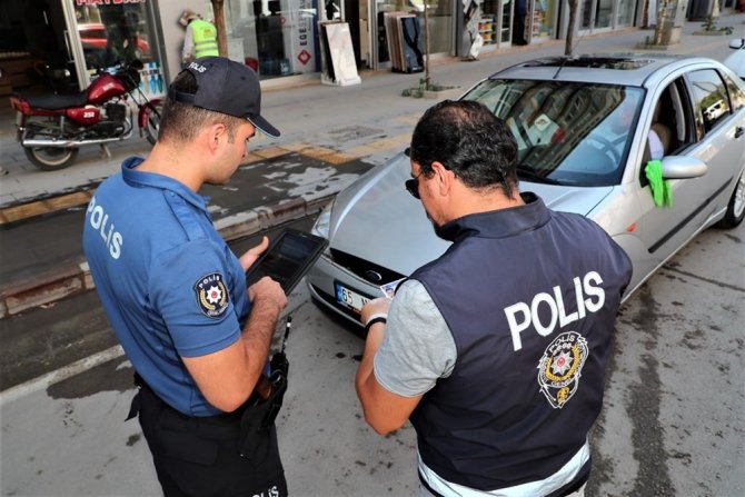 Türkiye Huzur Güven Uygulamaları’nda Aranan Bin 270 Şahıs Yakalandı
