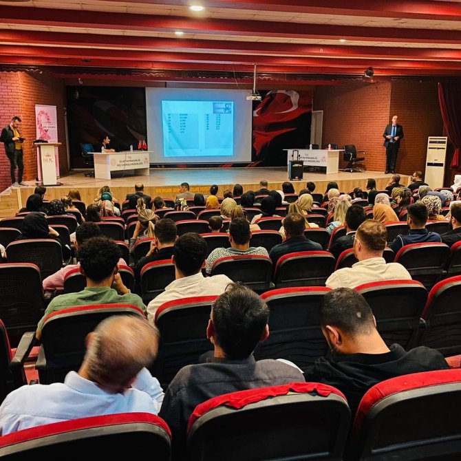 Silopi’de Vatandaşlara Kanserde Erken Teşhisin Önemi Anlatıldı