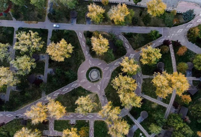 Renk Cümbüşünün Yaşandığı Paşabahçe’de Sonbahar Sessizliği