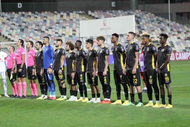 Spor Toto 1. Lig: Altınordu: 0 - Yeni Malatyaspor: 3