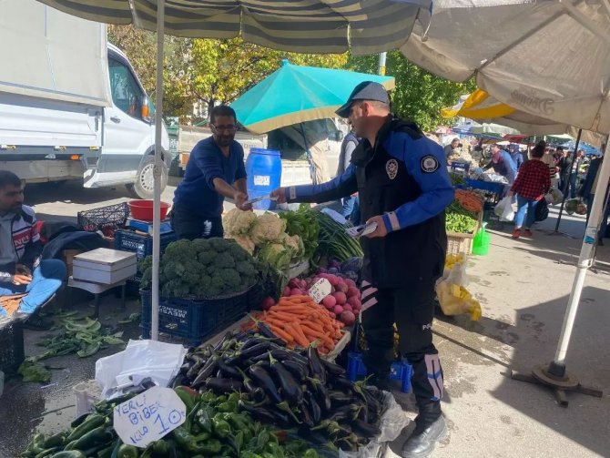 Erzincan Polisi Dolandırıcılara Karşı Vatandaşları Uyardı