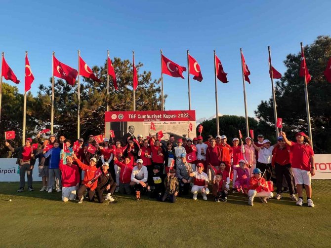Tgf Cumhuriyet Kupası’nın İlk Gününde Kupalar Sahiplerini Buldu