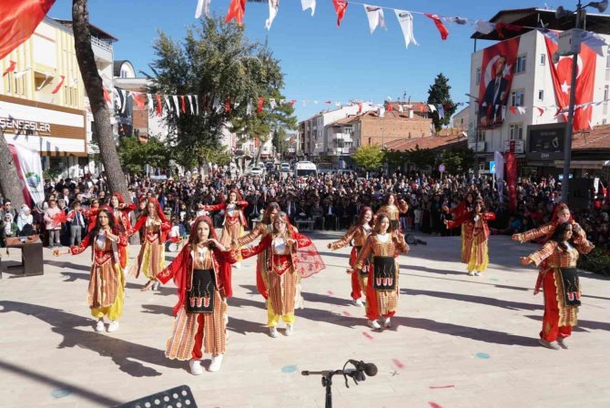 Çivril’de Cumhuriyet Bayramı Coşkuyla Kutlandı