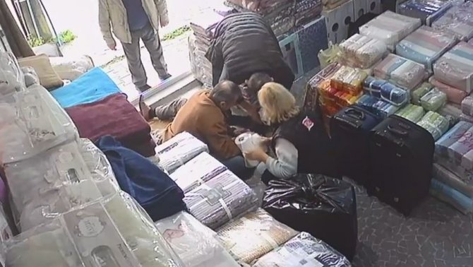 Artvin’de Esnafın Müdahalesi Yaşlı Adamı Hayatta Tuttu