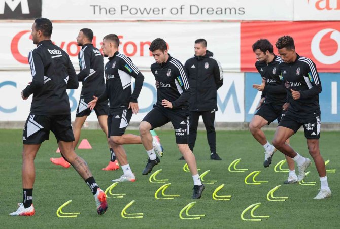 Beşiktaş, Ümraniyespor Maçı Hazırlıklarını Tamamladı