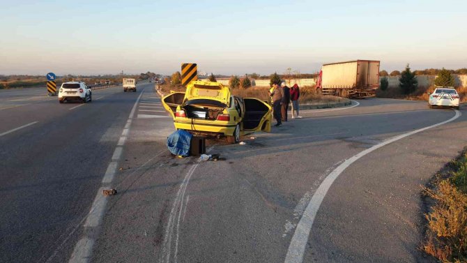 Karacabey’de Seyir Halindeki Araç Alev Alev Yandı