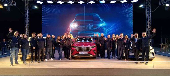 ‘Babayiğitler’ Togg’u Değerlendirdi