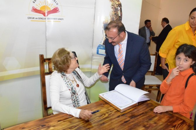 Emet’te “Cumhuriyetimizin Temeli Kültürdür” Konulu Sempozyum