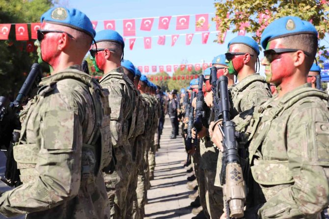 Gaziantep’te 29 Ekim Coşkuyla Kutlandı