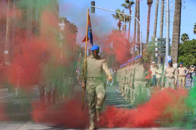 Hatay’da Türk Komandolarının Gösterisi Gururlandırdı