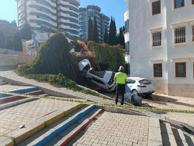 Freni Patlayan Kamyon Dehşet Saçtı: 1 Ölü, 6 Yaralı