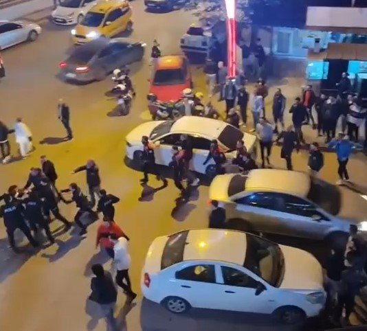 Düğünü Yarıda Bırakan Kavga