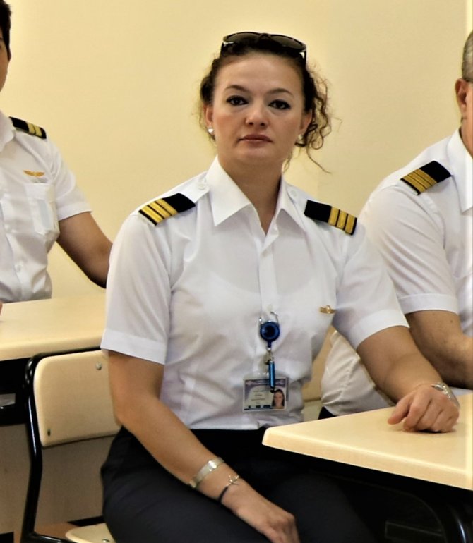 Samsun’un Tek Kadın Pilotu: “İ̇nsanlarımızın İstikbaline Hizmet Etmek Beni Gururlandırıyor”