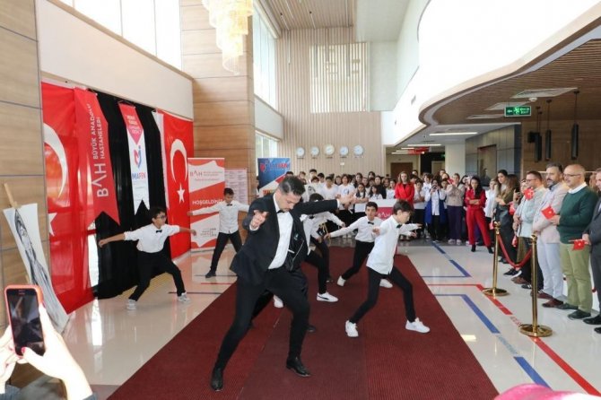 Hastanede 29 Ekim Coşkusu