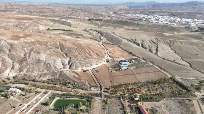 Bakan Su Sıkıntısı Olabilir Demişti, Dev Projenin Yüzde 50’si Tamamlandı