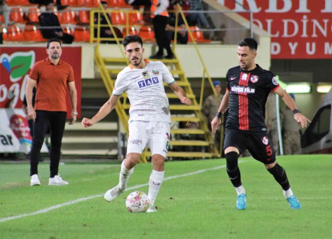 Spor Toto Süper Lig: Corendon Alanyaspor: 2 - Gaziantep Fk: 0 (Maç Sonucu)