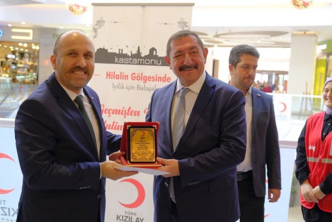 “Geçmişten Bugüne Hilalin Yolculuğu” Resim Sergisi Açıldı