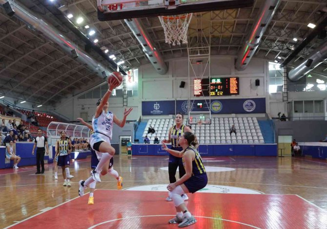 Tkbl: İ̇zmit Belediyespor: 70 - Hdı Sigorta Yalova Vıp: 59