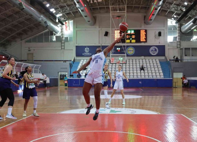 Tkbl: İ̇zmit Belediyespor: 70 - Hdı Sigorta Yalova Vıp: 59
