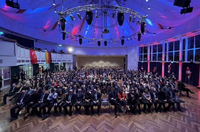 Almanya’da 29 Ekim Cumhuriyet Bayramı Coşkusu