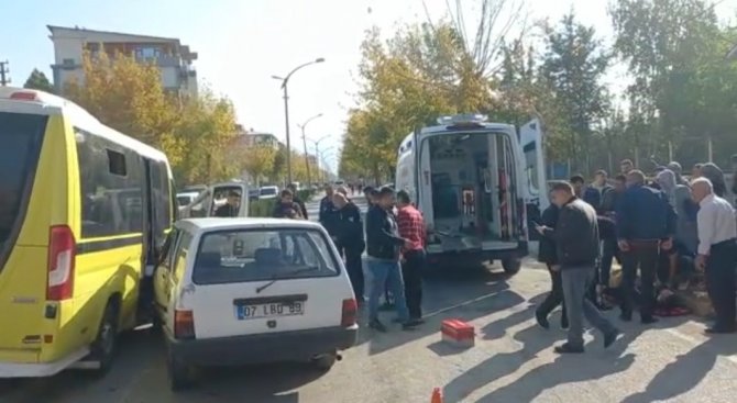 Van’da Trafik Kazası: 5 Yaralı