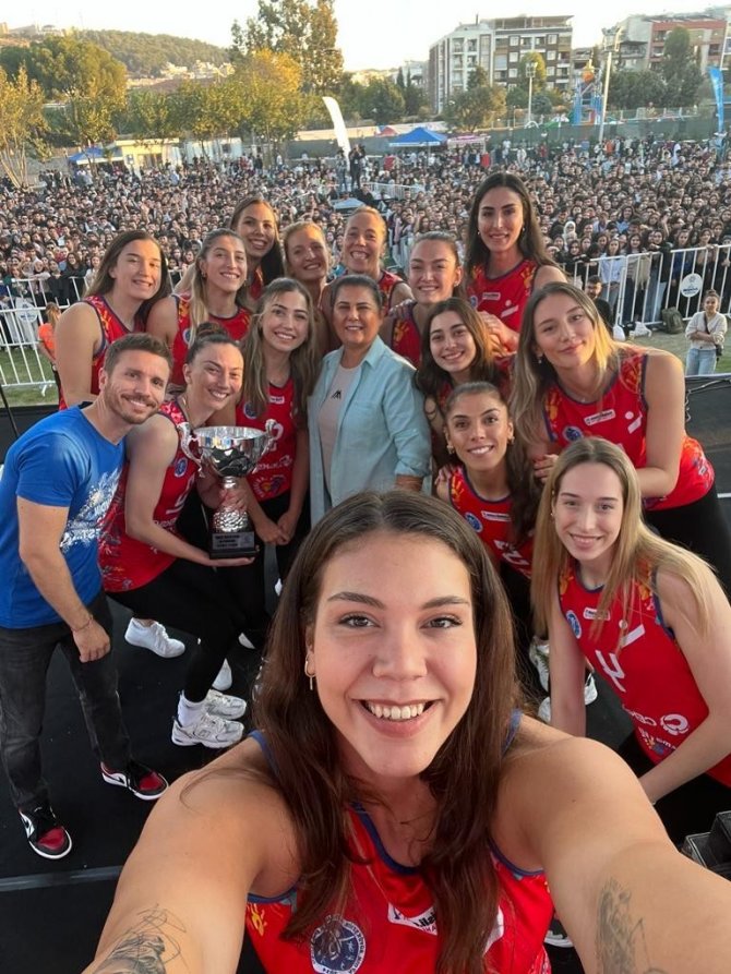 Başkan Çerçioğlu Ve Aydın’ın Sultanları Otizme Dikkat Çekti