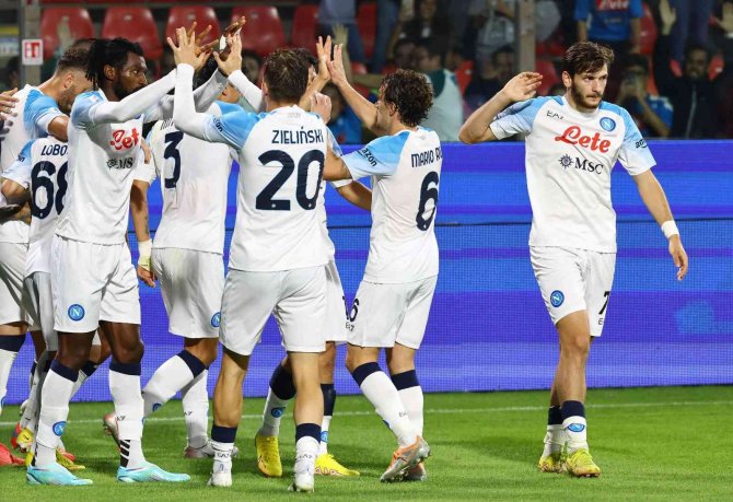 Napoli, Bu Sezonki Performansıyla Parmak Isırtıyor