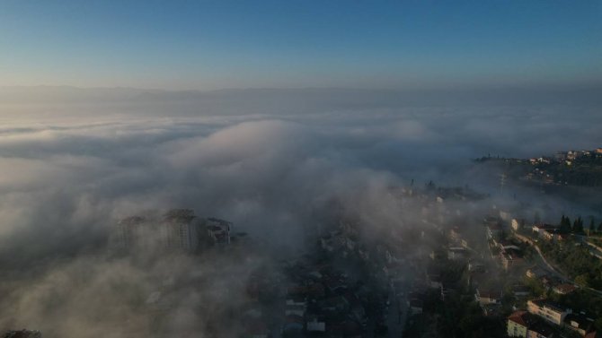 Sis Bulutları Güneş İle Bütünleşti, Ortaya Bu Manzaralar Çıktı
