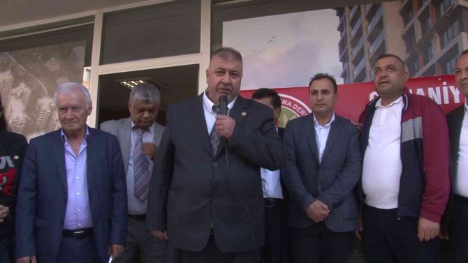 Osmaniye’nin Tanıtımı İçin Kartal’da Yer Fıstığı Dağıtıldı