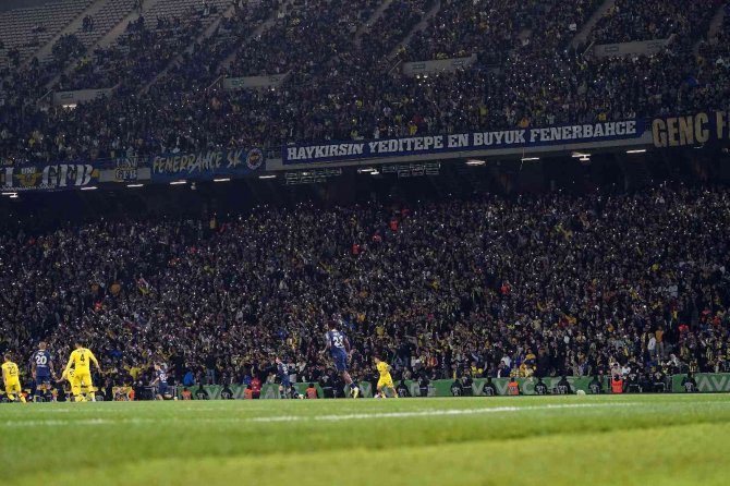 Spor Toto Süper Lig: İ̇stanbulspor: 2 - Fenerbahçe: 5 (Maç Sonucu)