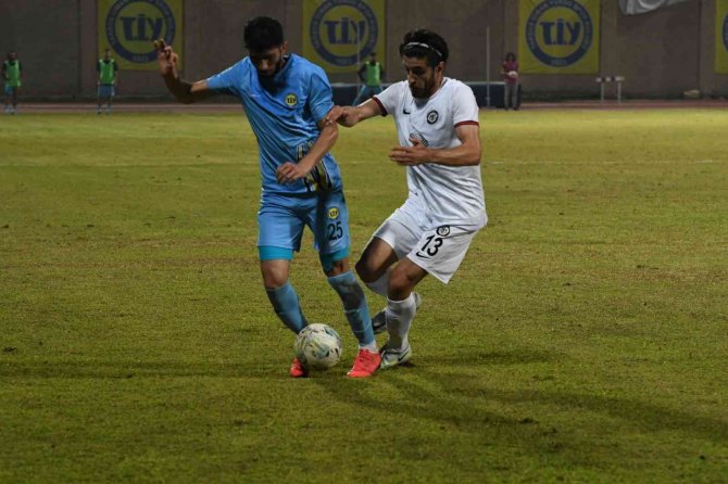 Tff 2. Lig: Tarsus İ̇dman Yurdu: 1 - Çorum Fk: 1
