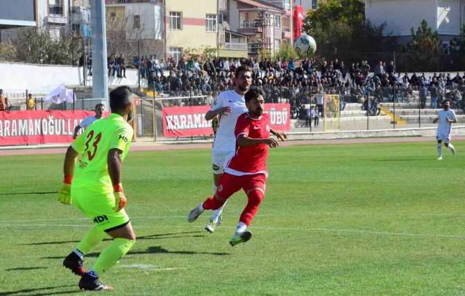 Tff 3. Lig: Karaman Fk: 2 - Ayvalıkgücü: 3