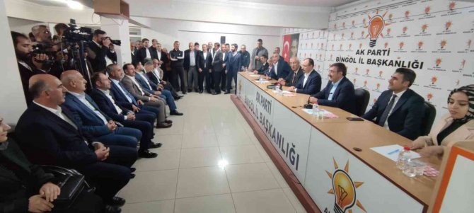 Bakan Muş: “Yönetime Talip Olunan Basit Bir Apartman Kooperatifi Değil, Türkiye Cumhuriyeti Devleti”