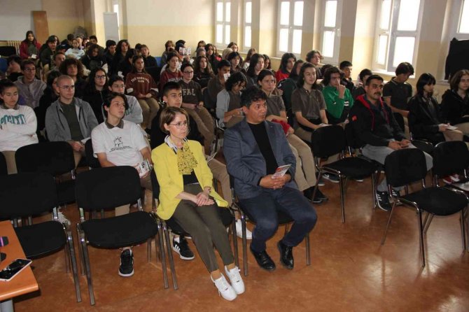 Okullarda 112 Acil Çağrı Tanıtımları Başladı