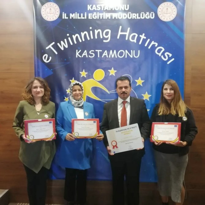 Kastamonu’daki Okullara ’Kalite Etiketi’ Verildi