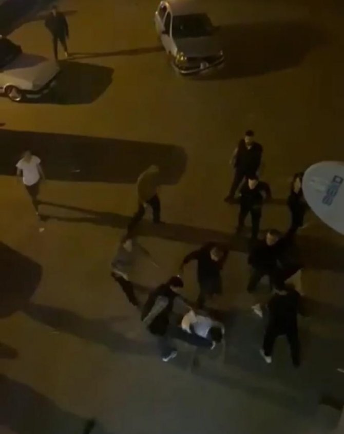 Sokak Ortasında Tekme Tokat Darp Edildi