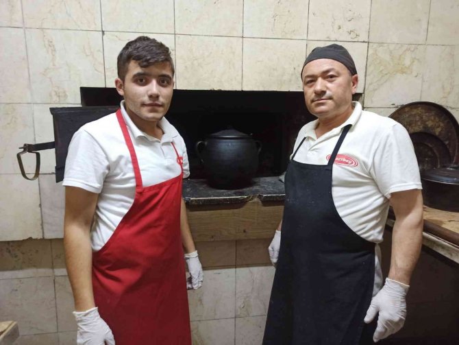 Bu Keşkeği Yiyen Bir Daha Yiyor