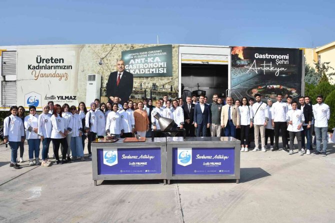 Uluslararası Halk Bilimi Gastronomi Sempozyumu Sona Erdi