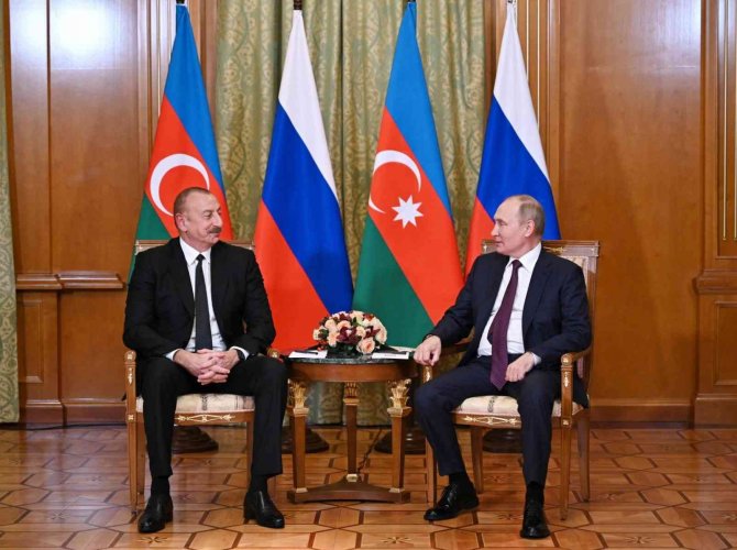 Aliyev Ve Putin Soçi’de Görüştü