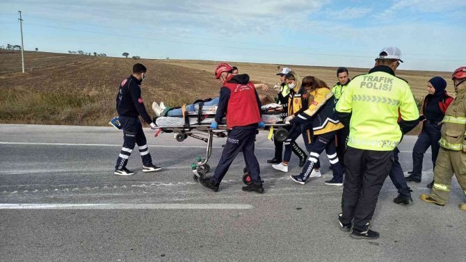 Bandırma’da Kadın Kamyon Sürücüsü Kazada Yaralandı