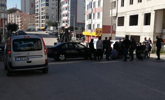 Bilecik’te Otomobil İle Motosiklet Çarpıştı, 1 Kişi Yaralandı