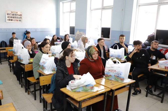 Çarşamba Belediyesi’nden Eğitime Tam Destek