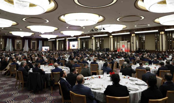 Cumhurbaşkanı Erdoğan: "Anayasa Değişikliğiyle Aileyi Korumayı Hedefliyoruz"