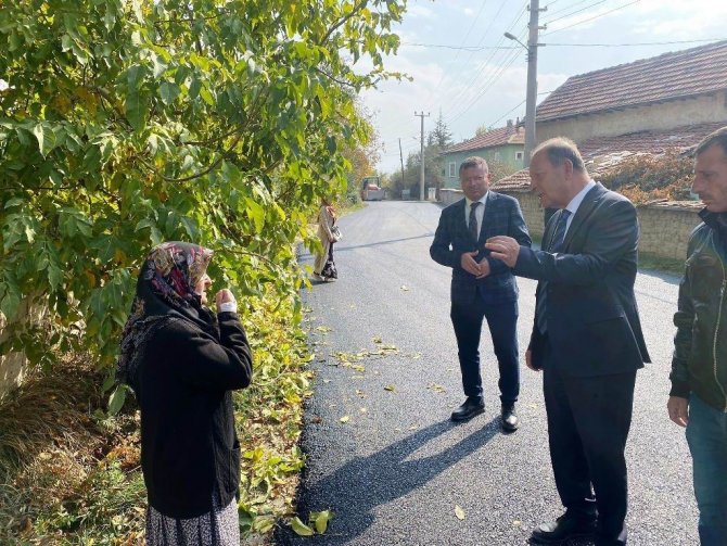 Ereğli Belediyesi Sıcak Asfalt Çalışmalarına Başladı