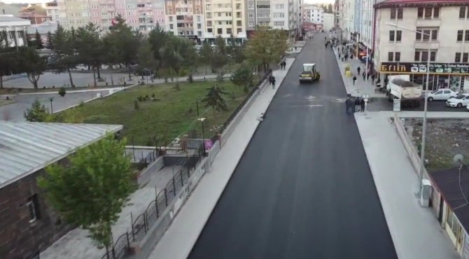 Kayyum Kars’ta Hem Borç Ödedi, Hem Yatırım Yaptı