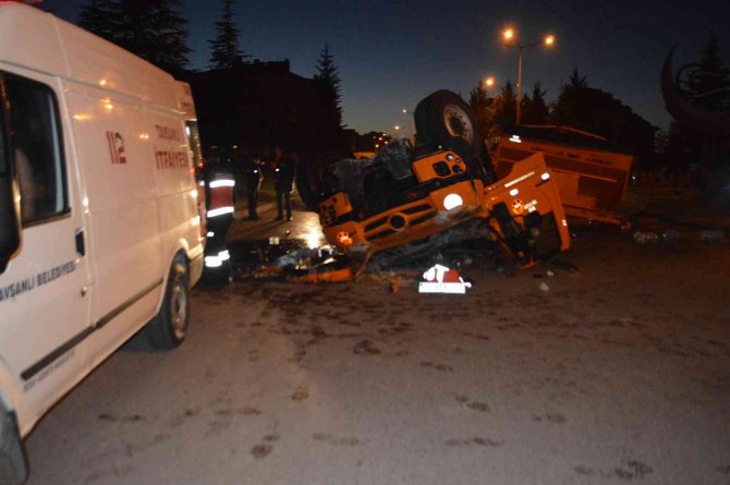 Tavşanlı’da Trafik Kazası: 1 Ölü, 1 Yaralı