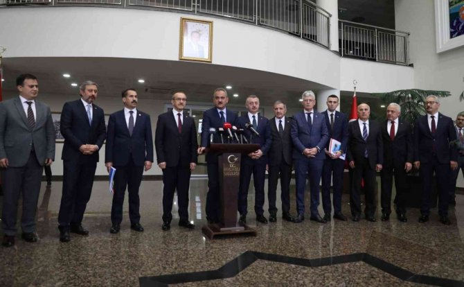 Bakan Özer: "Yaklaşık 5,5 Milyar Tl’lik Bütçeyi Bugün İtibariyle Okullarımıza Göndermiş Bulunuyoruz"