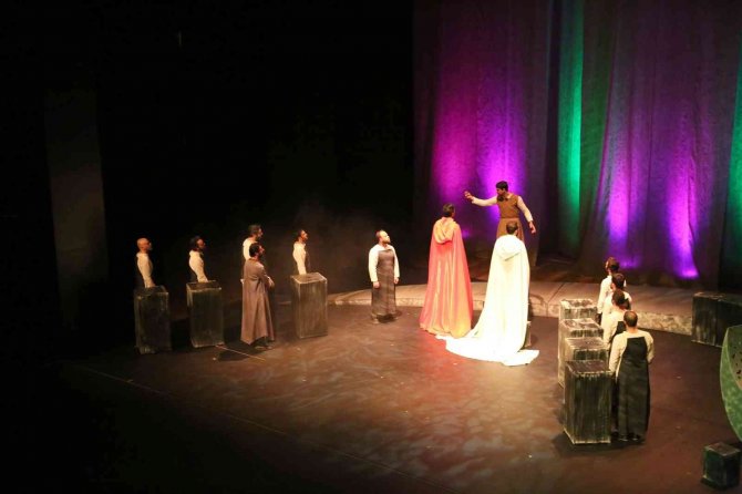 Şehir Tiyatrosu Kasım’da 6 Oyunla Sanatseverlerle Buluşacak