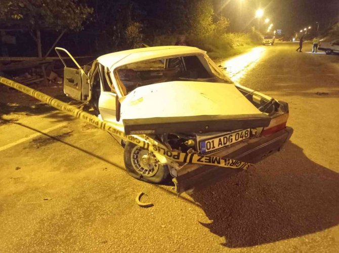 Kozan’da Düğün Konvoyunda Kaza: 2 Yaralı