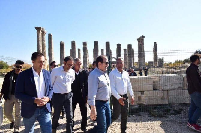 Mersin’de ’Uzuncaburç Arkeoköy Ve Kültür Rotası’ Projesinin Açılışı Yapıldı